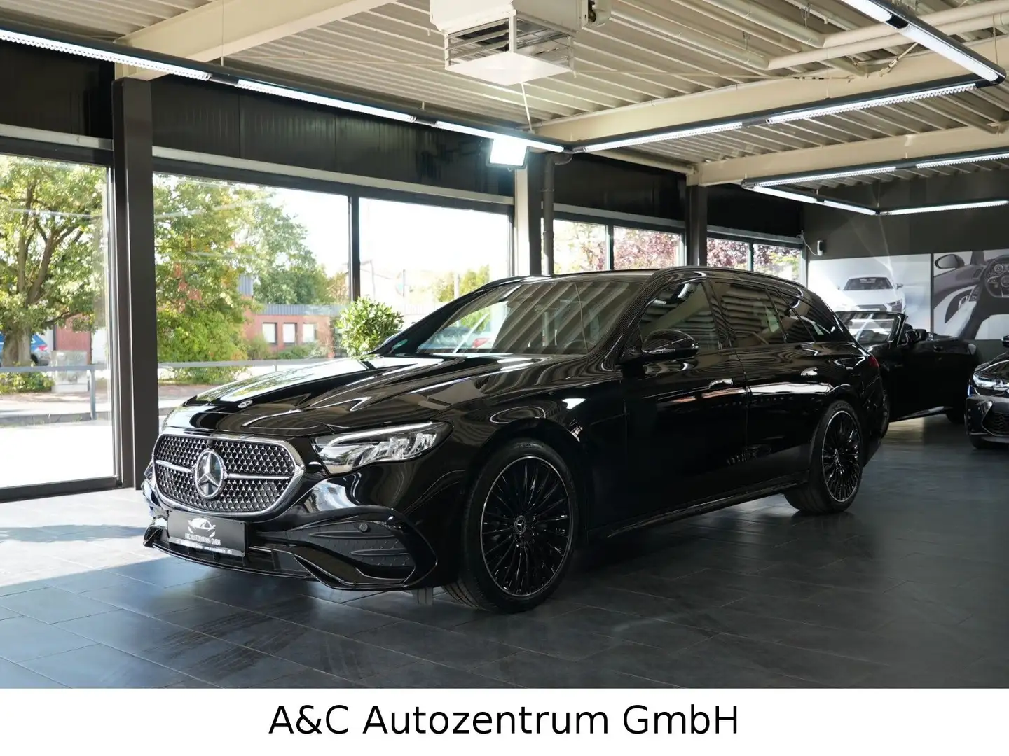 Mercedes-Benz E 300 e T-Modell AMG Line Advanced Superscreen Noir - 1