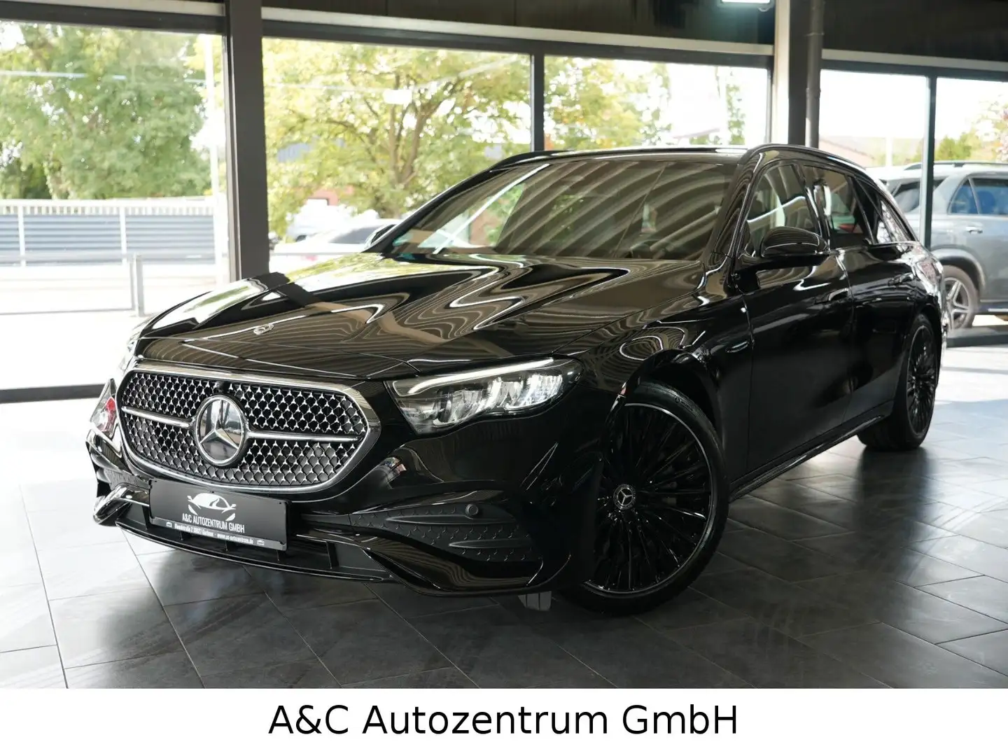 Mercedes-Benz E 300 e T-Modell AMG Line Advanced Superscreen Noir - 2