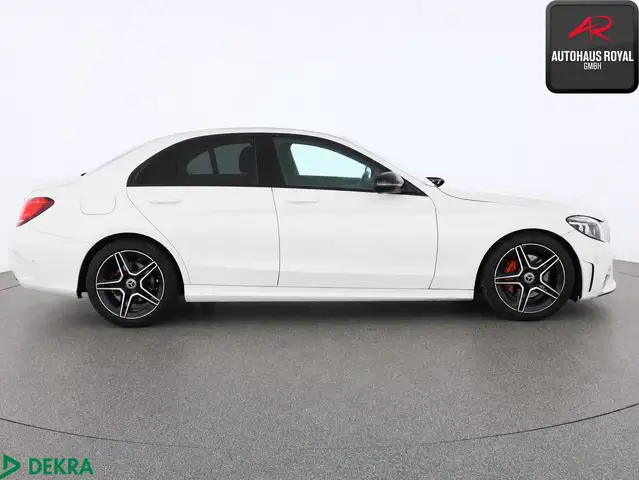Mercedes-Benz C-Class view 6