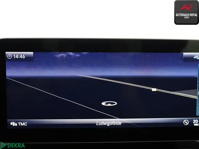 Mercedes-Benz C-Class view 16