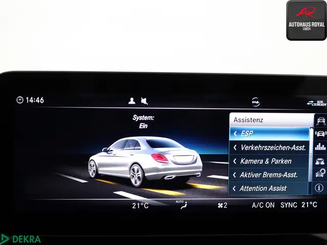 Mercedes-Benz C-Class view 18