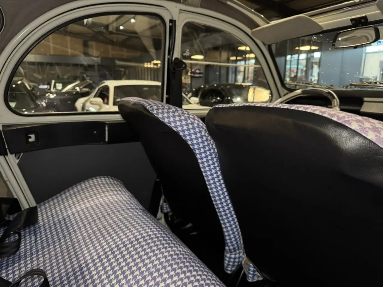 Citroen 2CV6, foto 12