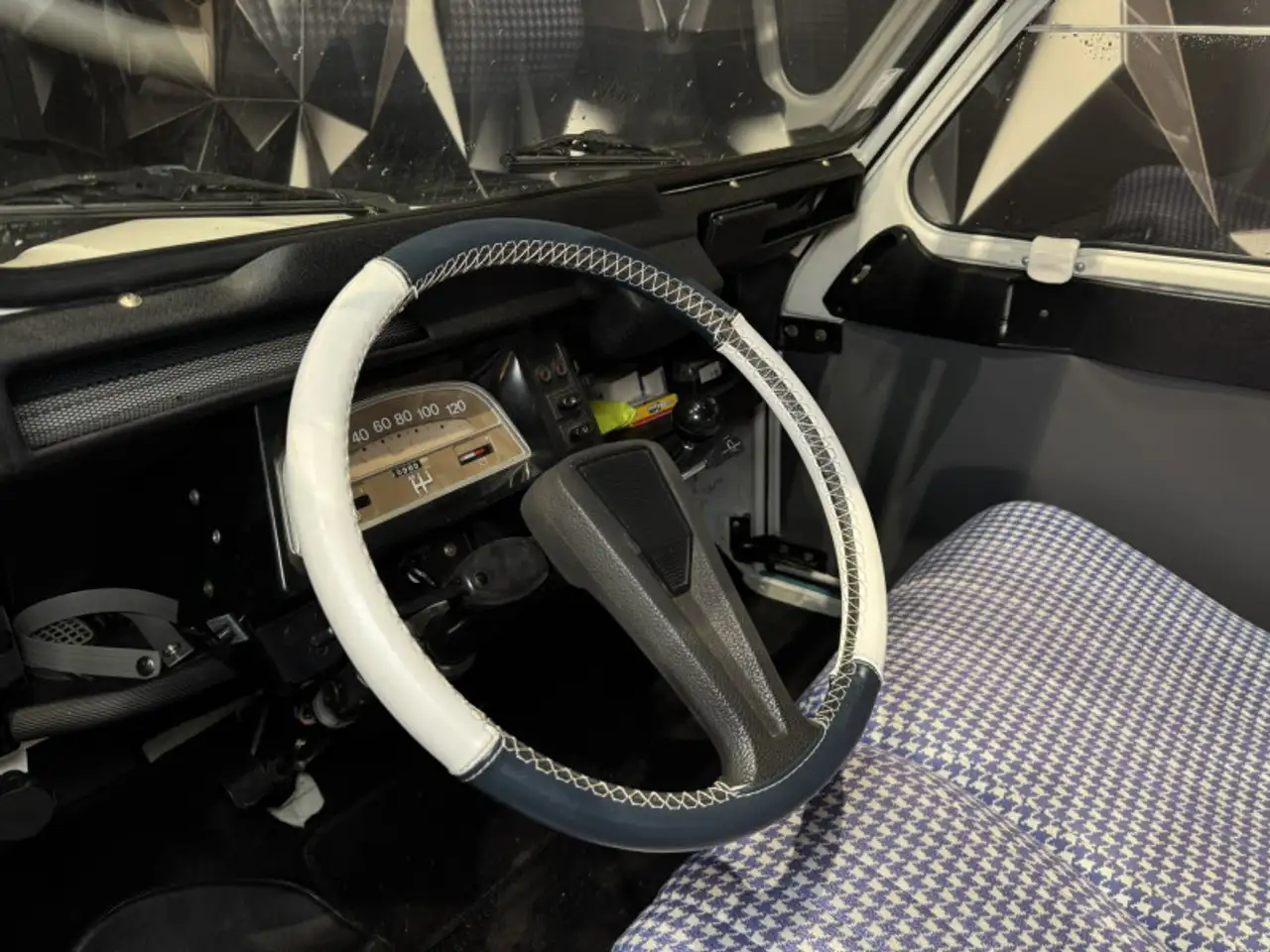 Citroen 2CV6, foto 6