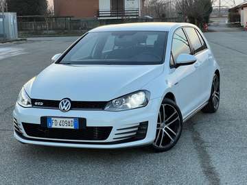 PRONTA CONSEGNA Golf VII 5p 2.0 tdi Gtd Business
