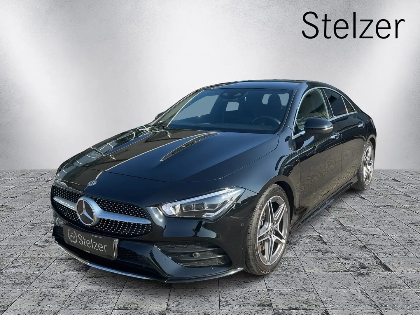 Mercedes-Benz CLA 200 d Coupé AMG Line AMG Mbeam MBUX AUT RKam Schwarz - 1
