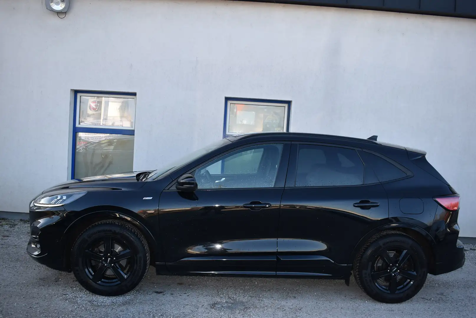 Ford Kuga ST-Line Aut. Schwarz - 2