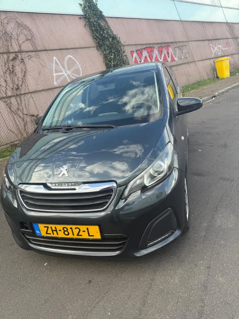 Peugeot 108 1.0 e-VTi Envy Grijs - 2