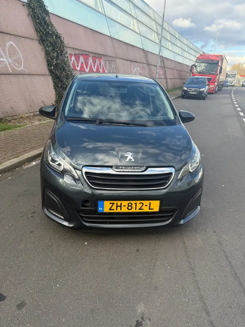 Peugeot 108 1.0 e-VTi Envy Grijs - 1