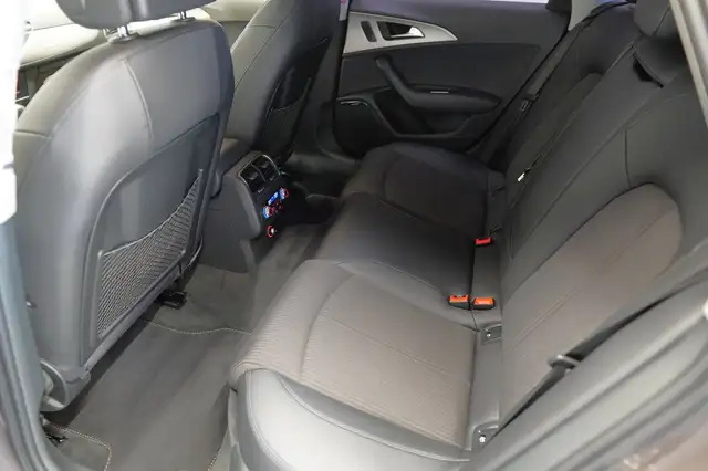 Audi A6 view 18