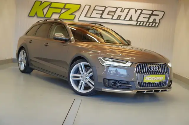 Audi A6 view 3