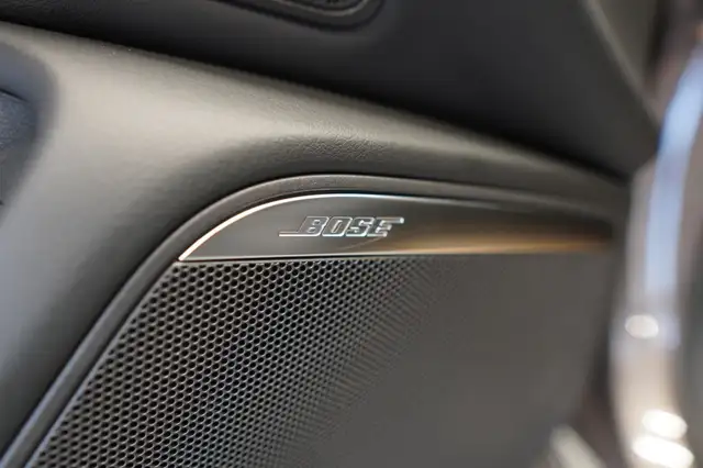 Audi A6 view 27