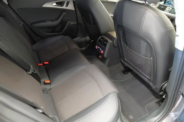 Audi A6 view 23