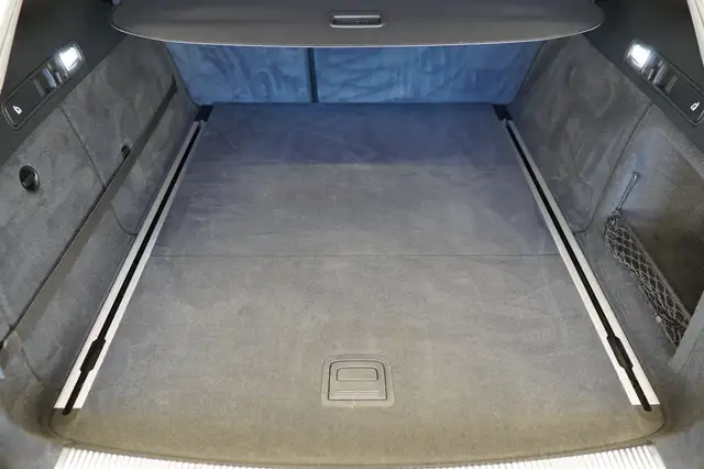 Audi A6 view 19
