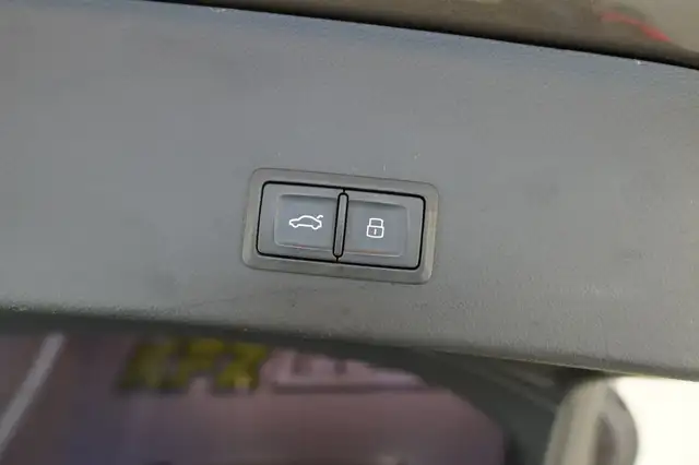 Audi A6 view 20