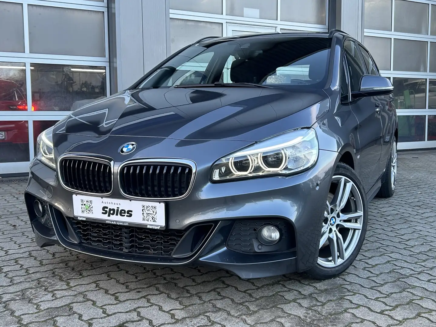 BMW 220 M Sport LED Navi Shz PDC Grau - 2