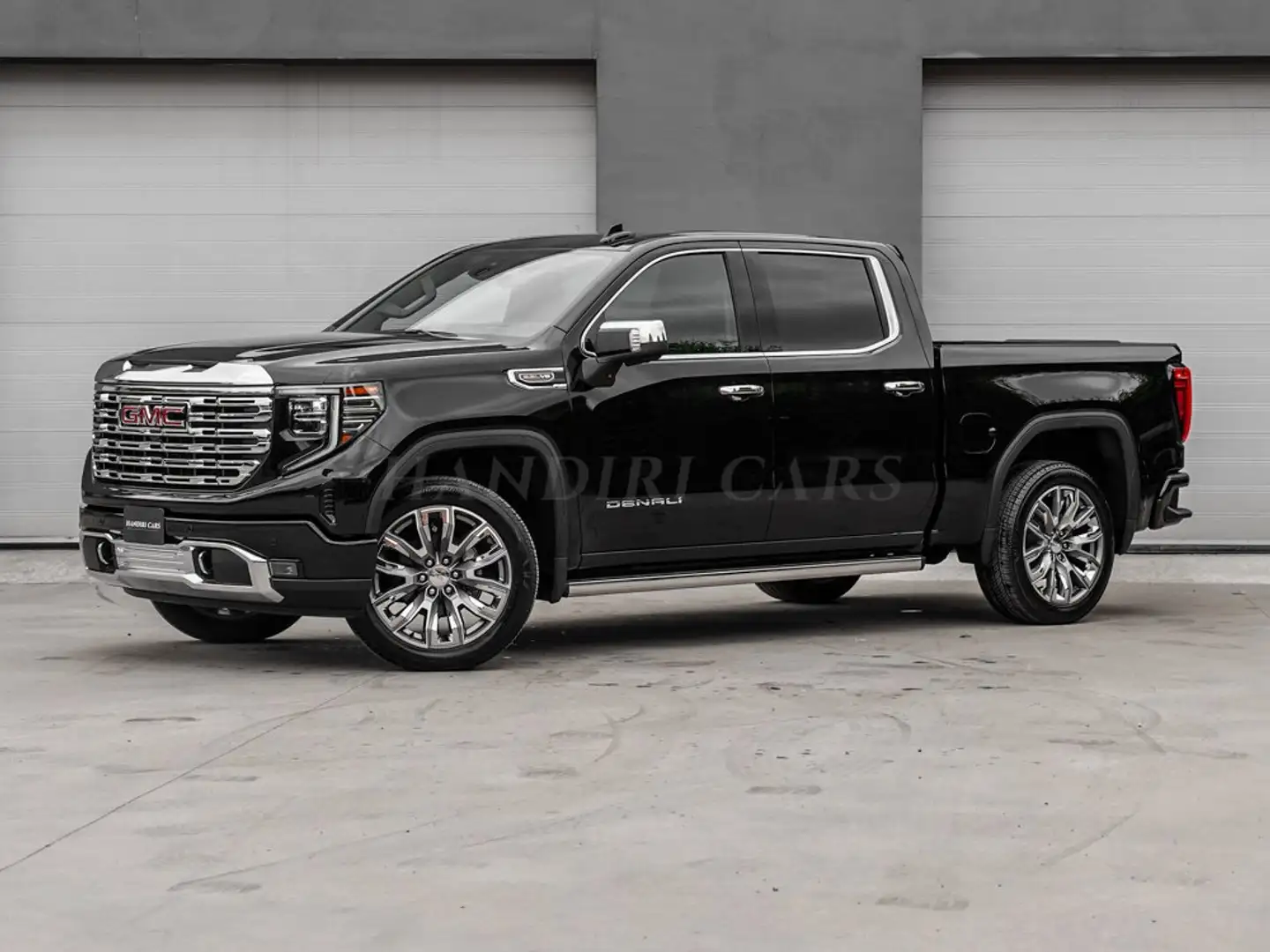 GMC Sierra 2025 Sierra Denali € 69500 +6.2L V8 +22" WHEELS Zwart - 1