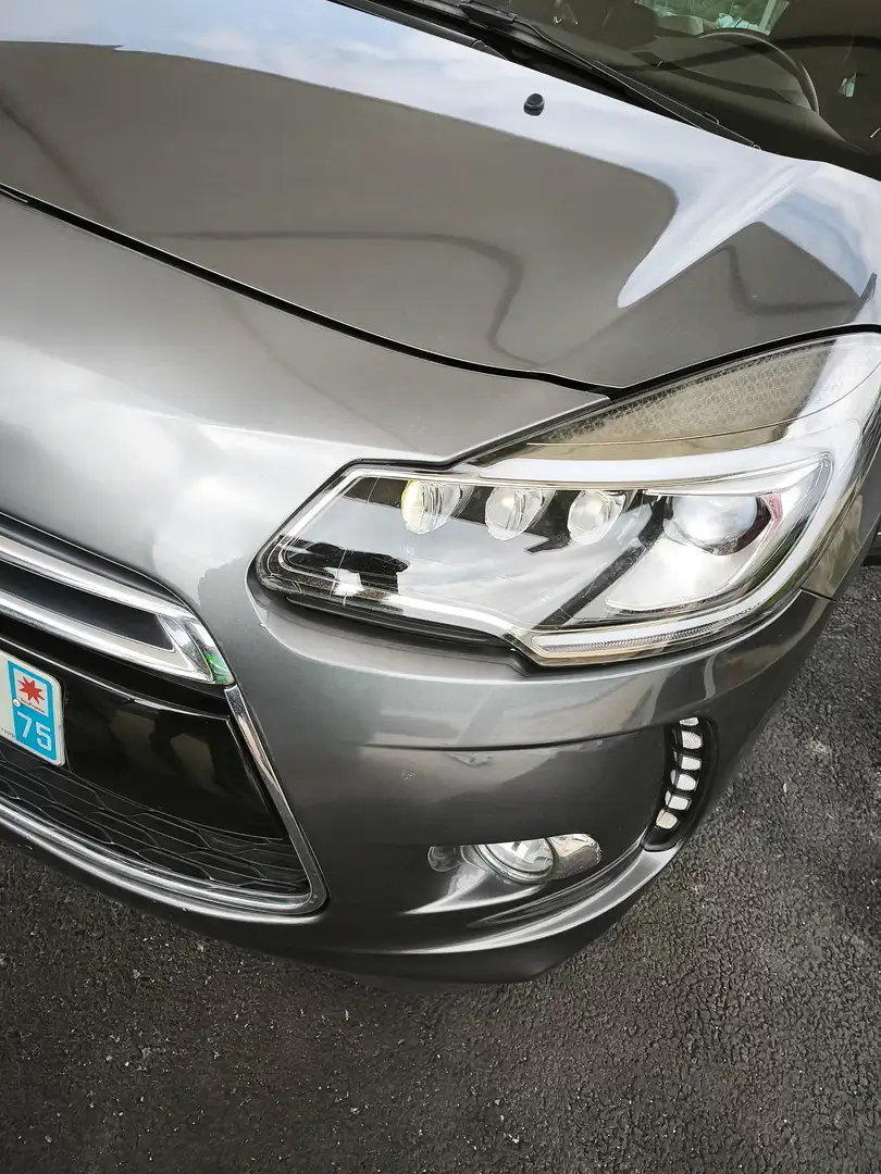 Citroen DS3 DS3 HDi 110 FAP Airdream Sport Chic Gris - 1