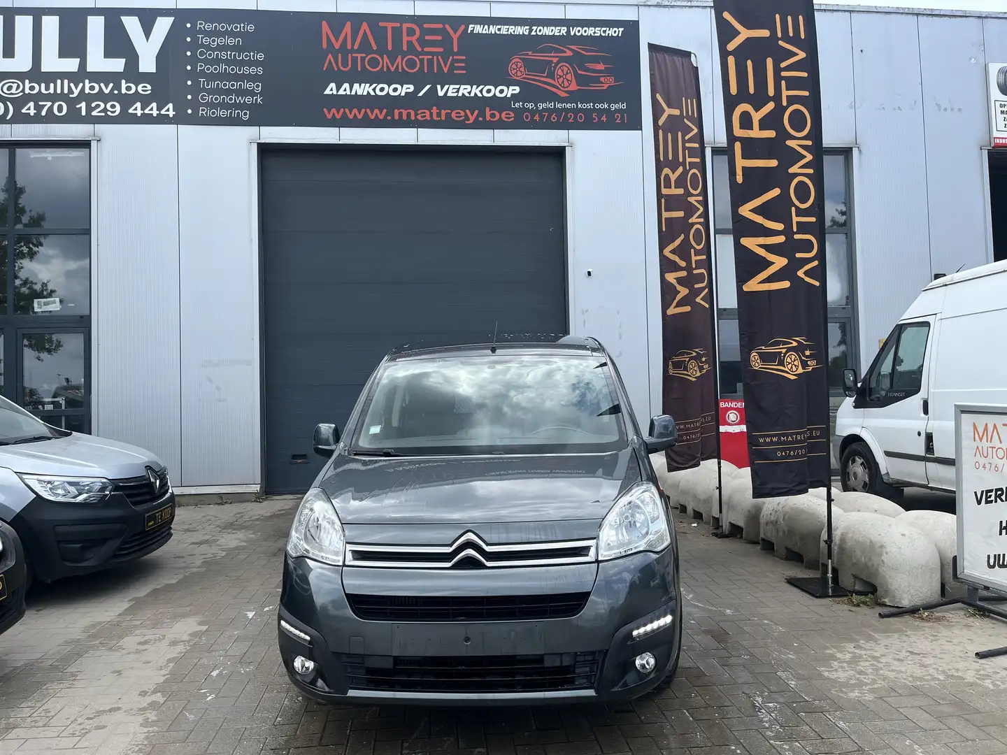 Citroen Berlingo 1.6 BlueHdi*3-zit*100pk*led* Gris - 2