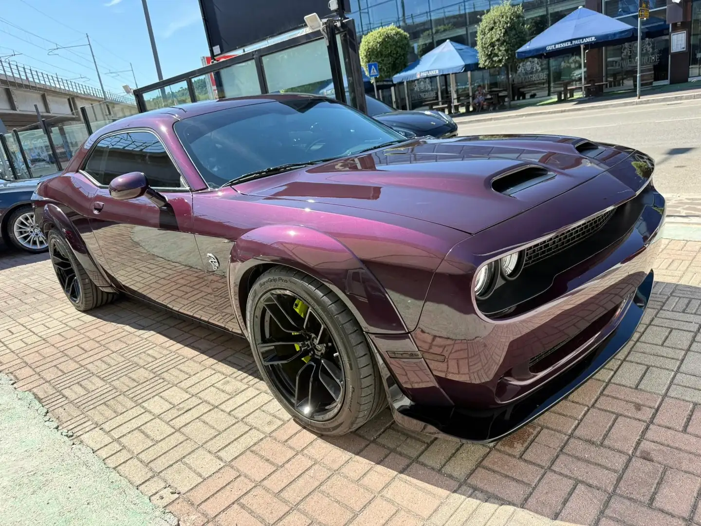 Dodge Challenger 6.2 V8 Hellcat 717cv at8 - 2