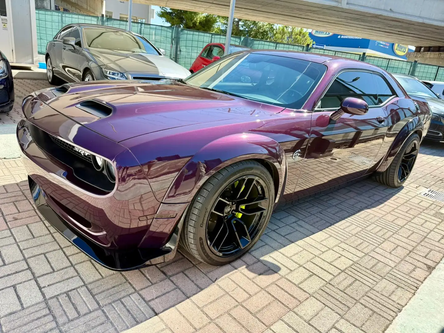 Dodge Challenger 6.2 V8 Hellcat 717cv at8 - 1