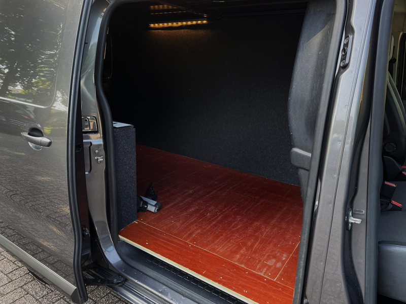 Citroen Jumpy 2.0 BlueHDI 120 Business XL S&S — photo 7
