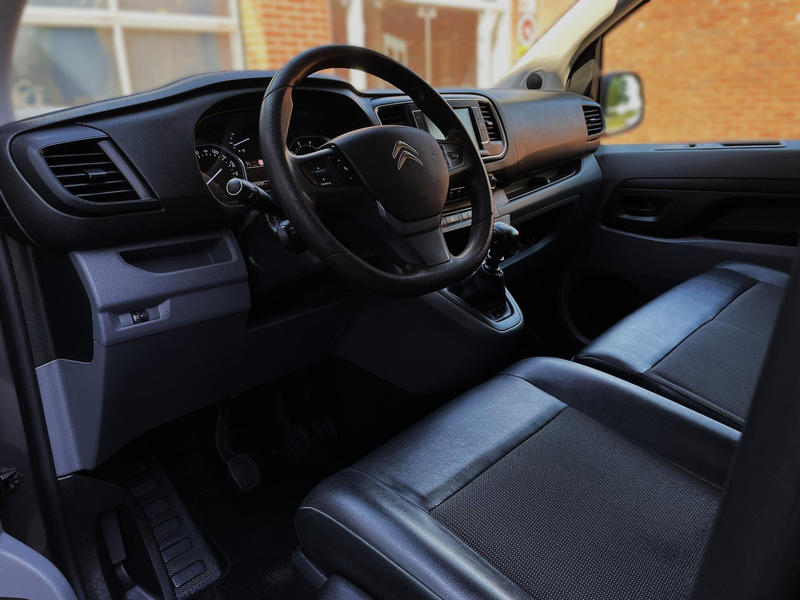 Citroen Jumpy 2.0 BlueHDI 120 Business XL S&S — photo 12