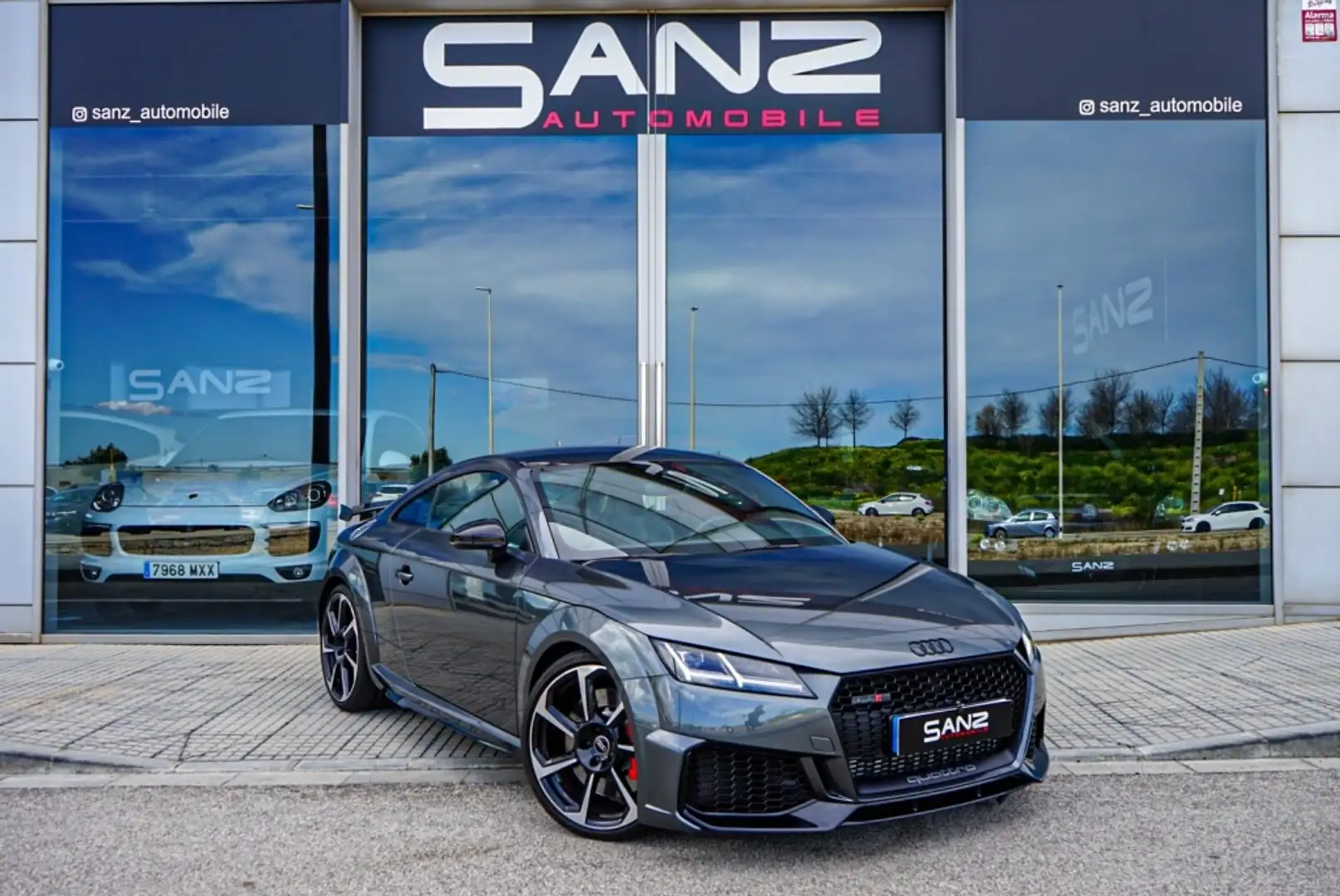 Audi TT RS Coupé 2.5 TFSI quattro S tronic Negro - 1