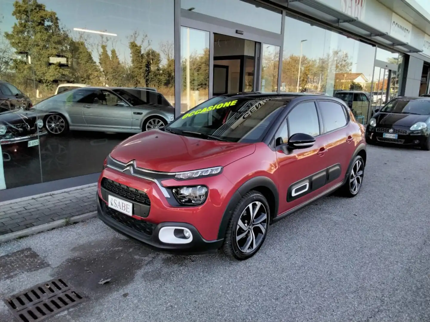 Citroen C3 PureTech 110 S&S EAT6 Shine Pack Rosso - 2