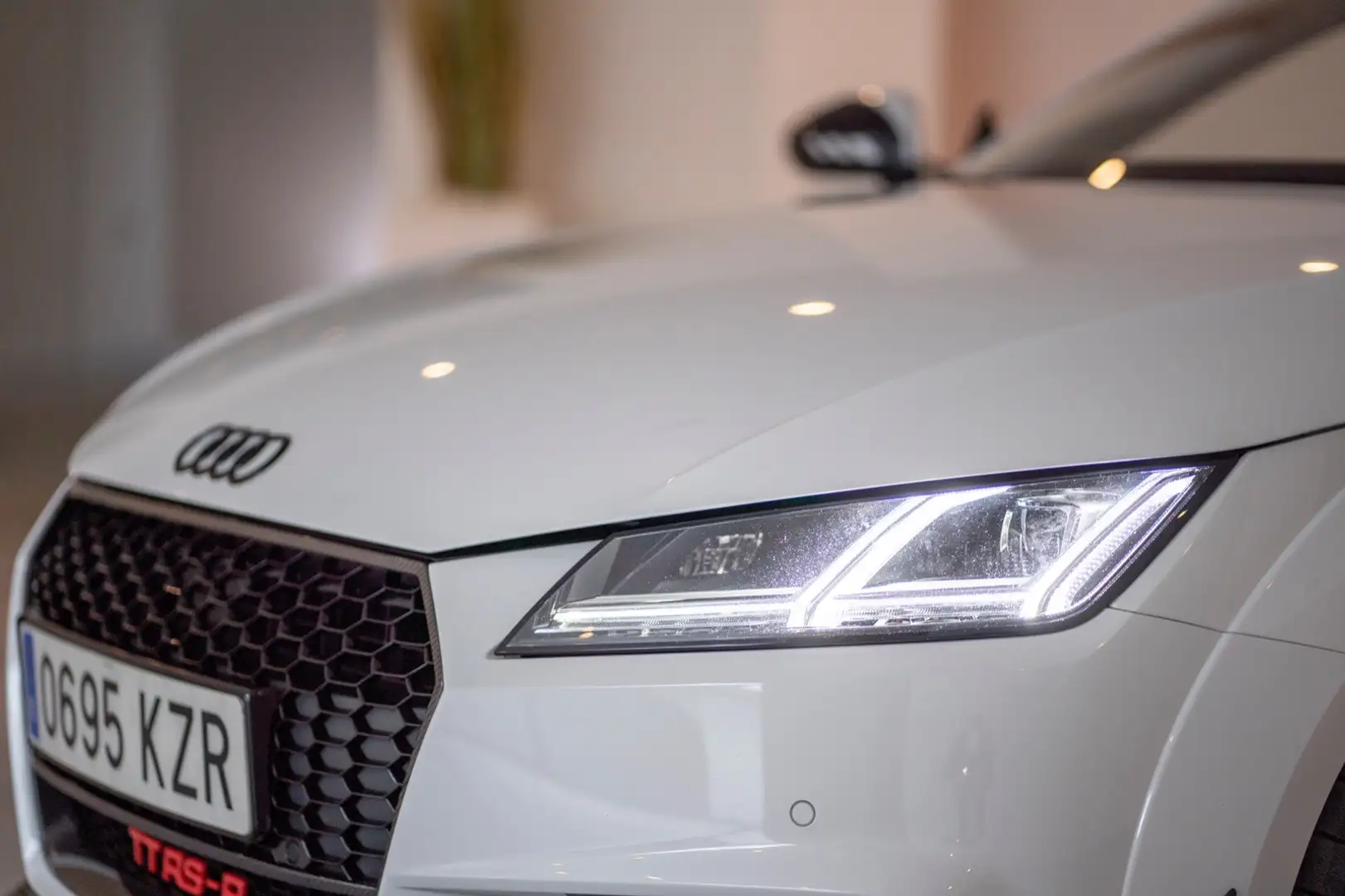 Audi TT RS Coupé 2.5 TFSI quattro S tronic Wit - 2