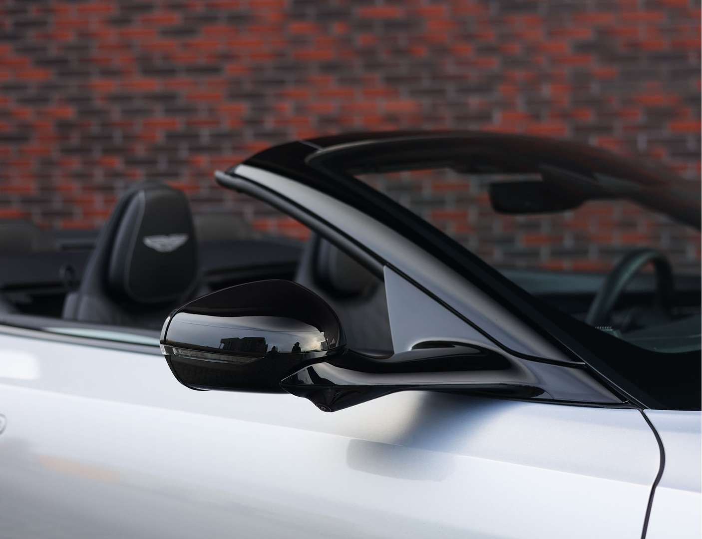 Aston Martin DB12 Volante 4.0 V8 Carbon -  - Joinsteer - #3