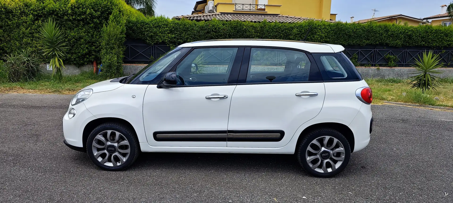 Fiat 500L 500L 2012 0.9 t.air t. natural power Lounge 80cv Blanco - 2