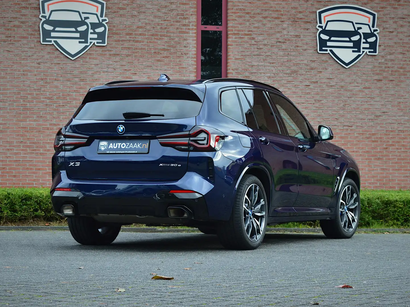 BMW X3 xDrive30e High Executive M Sport | Individual Blu/Azzurro - 2