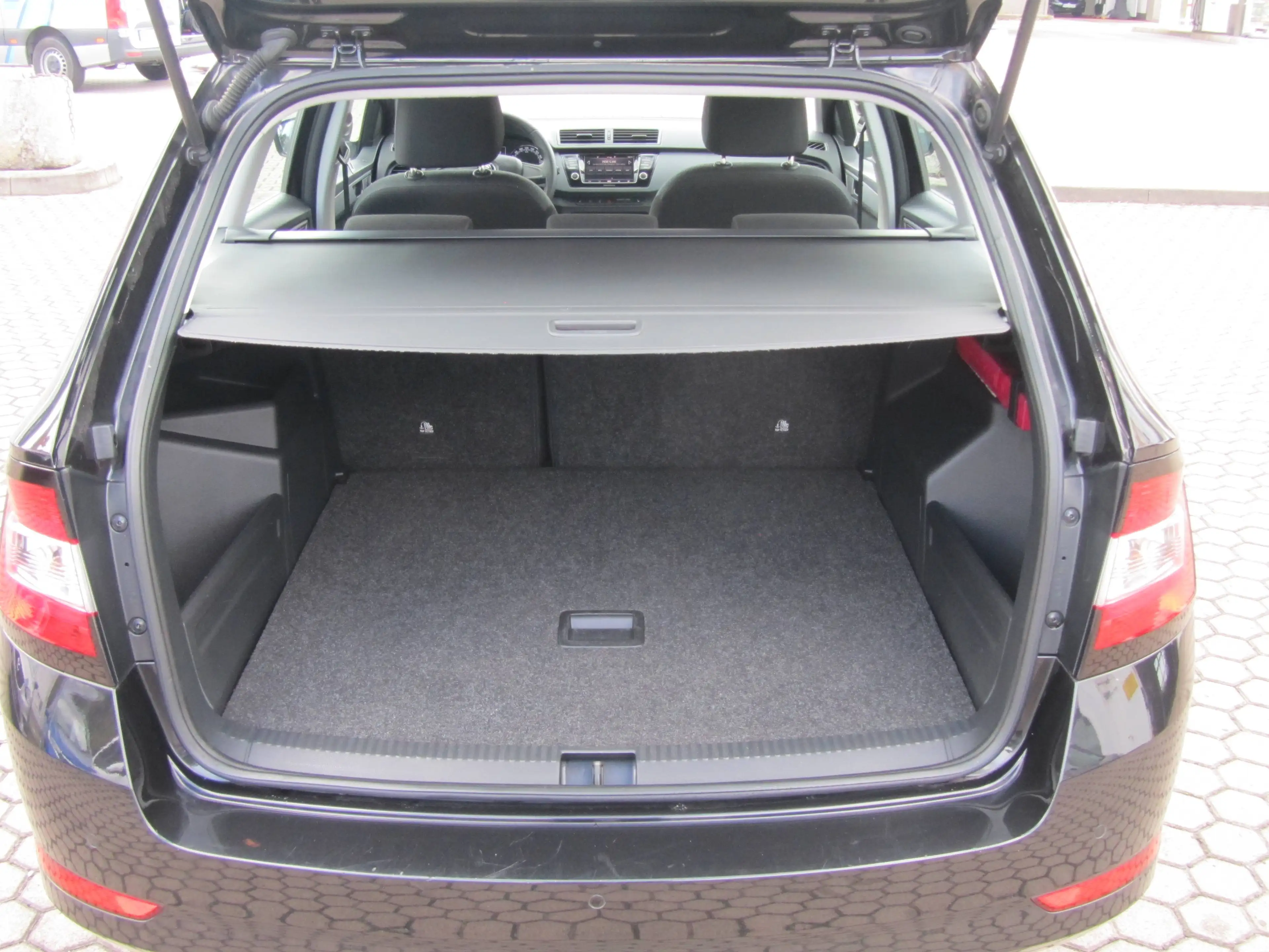 Skoda Fabia Fabia Combi 1.0 MPI Cool Plus — photo 7