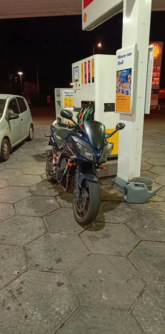 Yamaha FZR 600 S2 ABS - 2