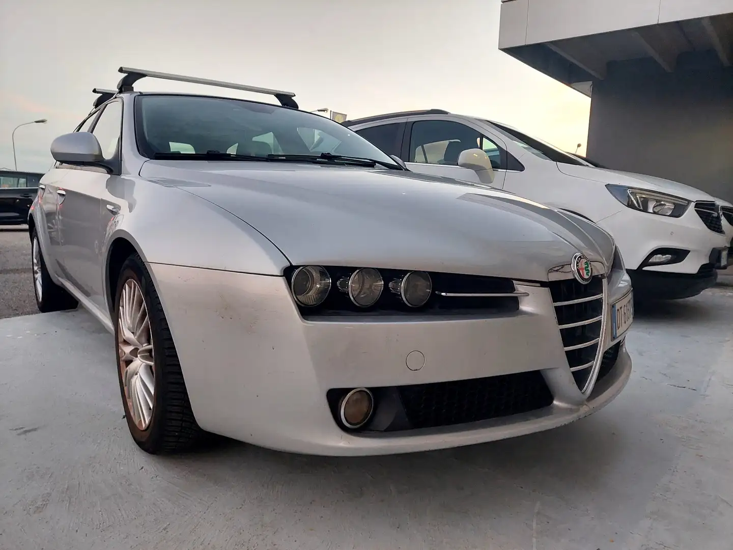 Alfa Romeo 159 SW 1.9 jtdm 16v Distinctive 150cv - 1
