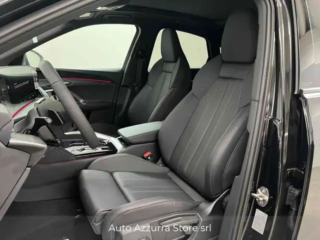 Audi Q5 view 6