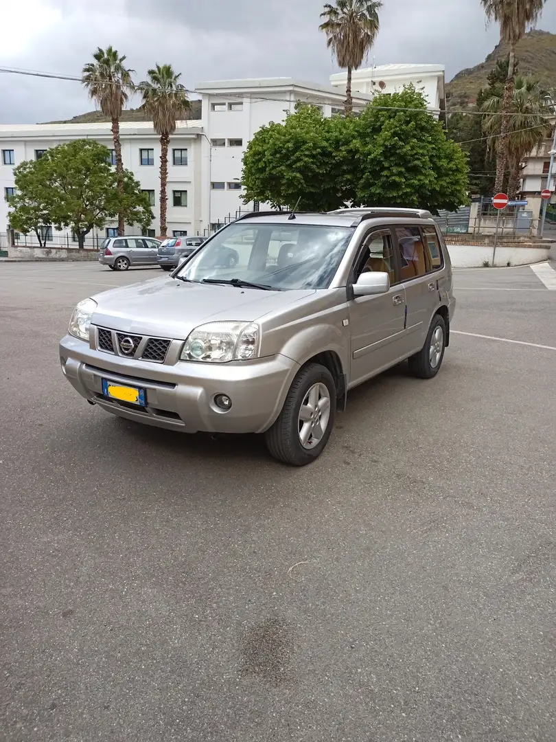 Nissan X-Trail 2.2 dci Sport FL - 2