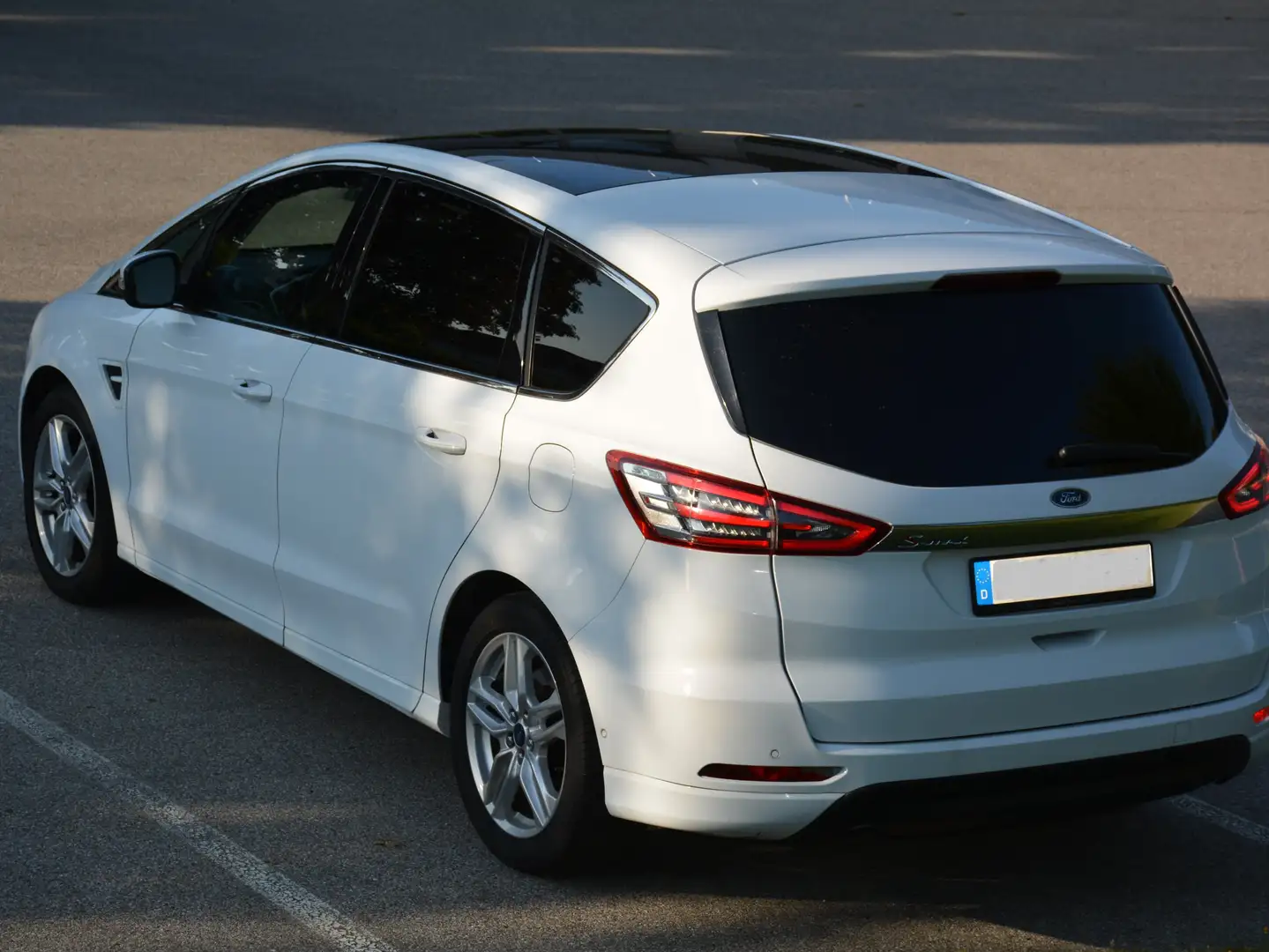 Ford S-Max 7Sitzer, Aut., Panorama, Scheckheftgepflegt, Navi Biały - 2