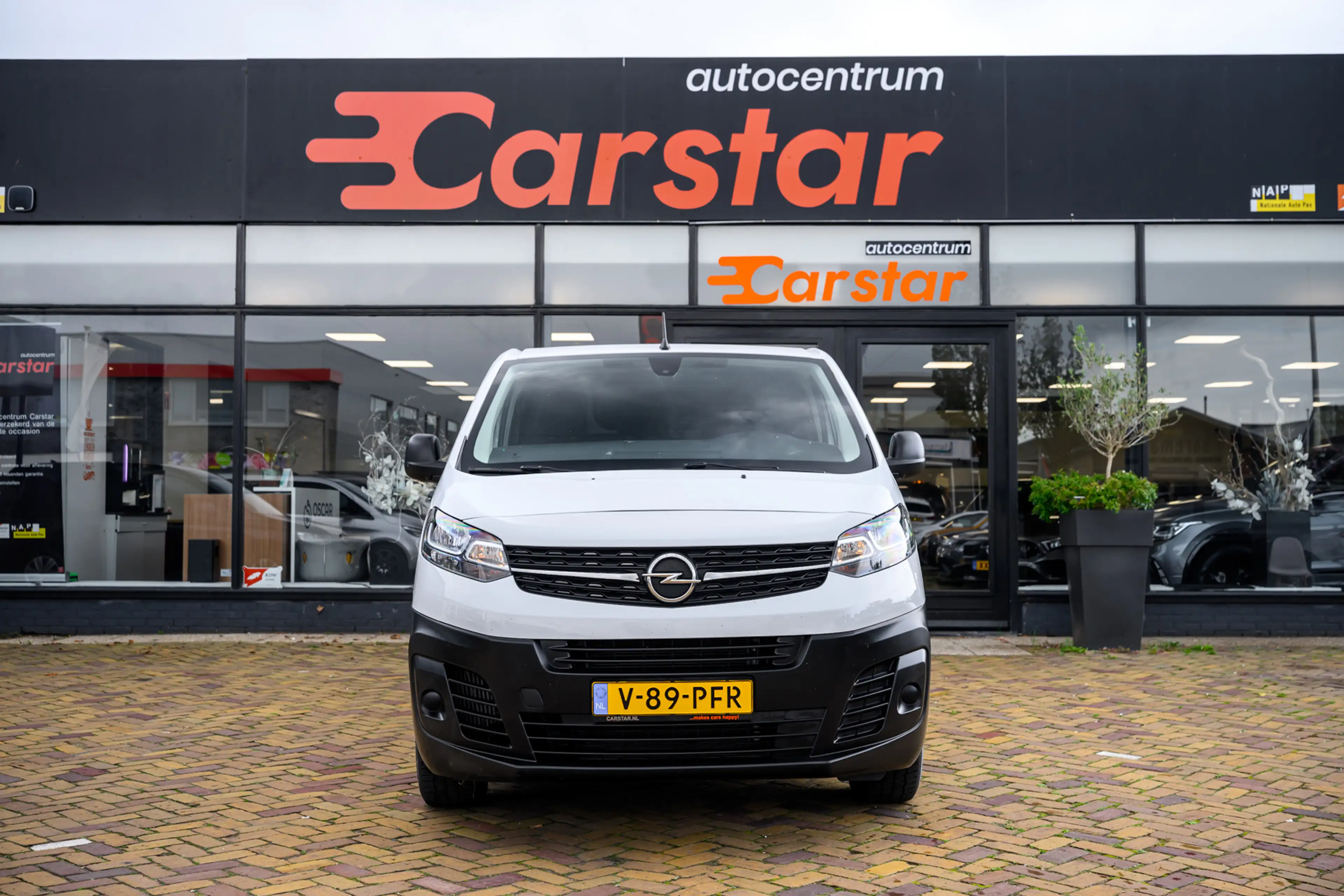 Opel Vivaro 1.5 Diesel|Pdc|Airco|Bleuth|3-zits — photo 2