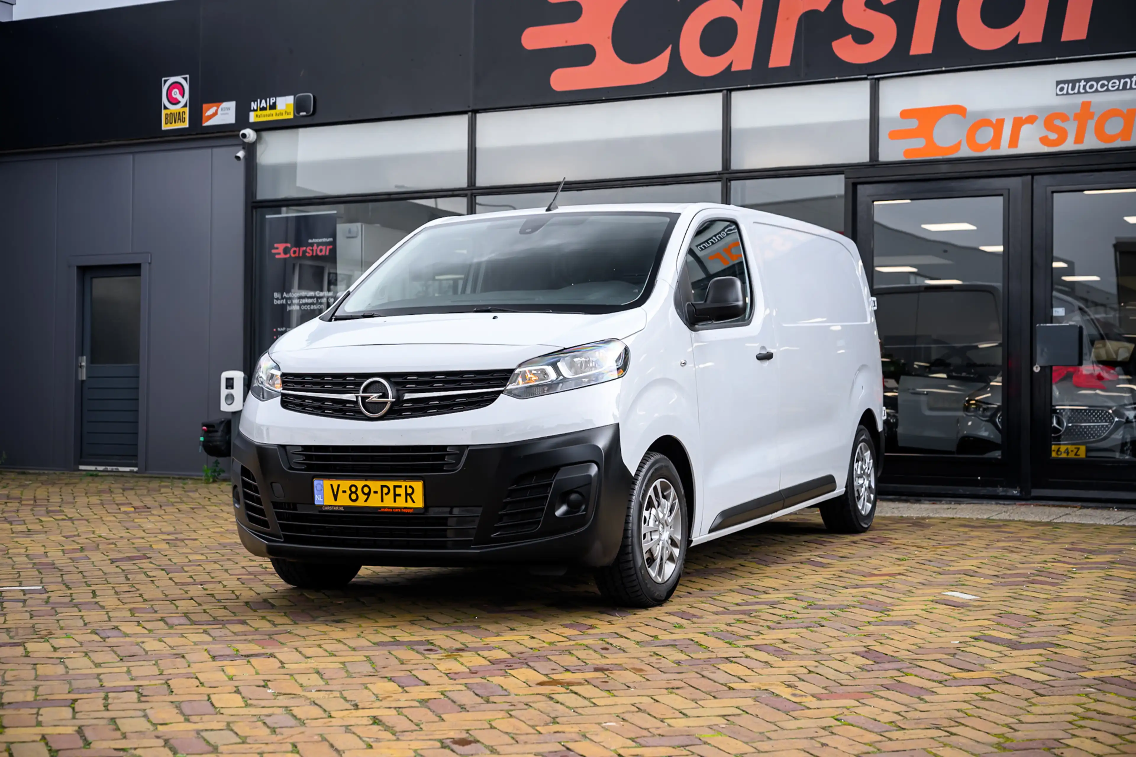 Opel Vivaro 1.5 Diesel|Pdc|Airco|Bleuth|3-zits — photo 4