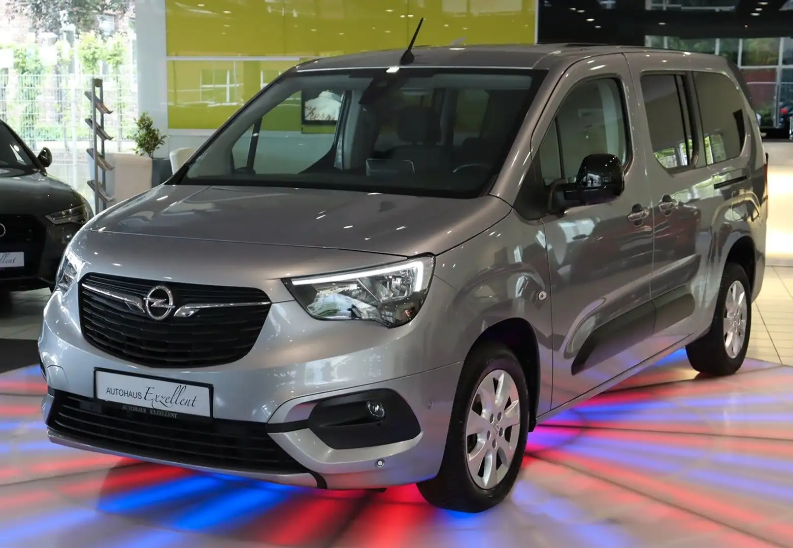 Opel Combo Life Elegance XL*NAVI*LHZ*KAMERA*7 SITZE* Gris - 1