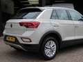 Volkswagen T-Roc 1.5 TSI 150pk DSG-aut. LIFE EDITION / Trekhaak / S Gris - thumbnail 44