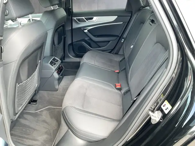 Audi A6 view 11