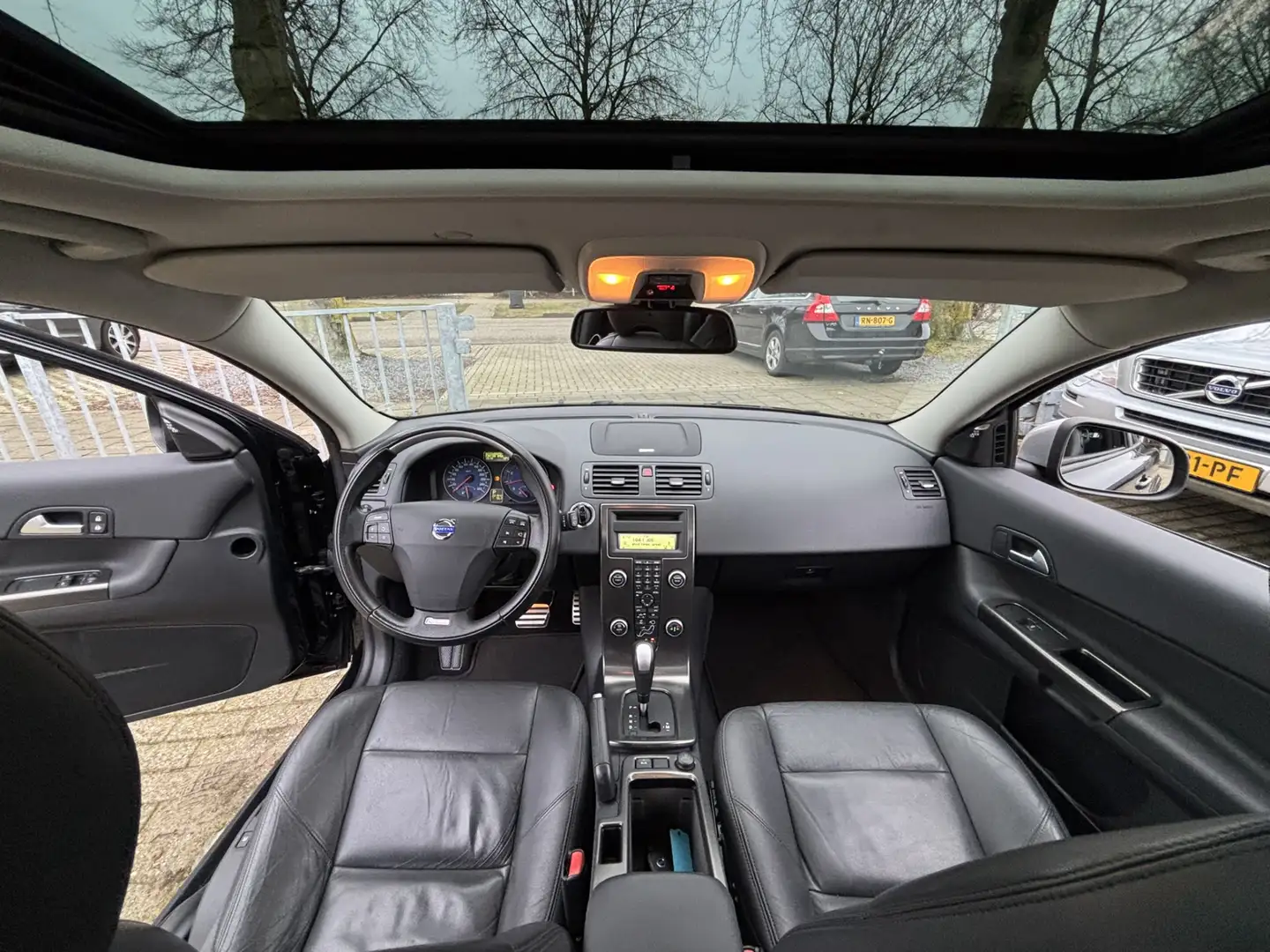 Volvo C30 2.5 T5 250pk R-Design Schuifdak Polestar Keyless B Schwarz - 2