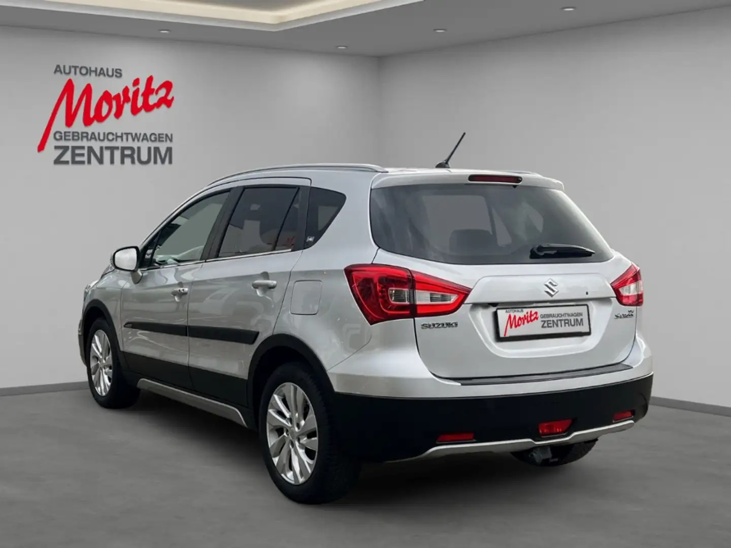 Suzuki SX4 S-Cross 4x4 1.4 Comfort Navi Tempomat Argent - 2