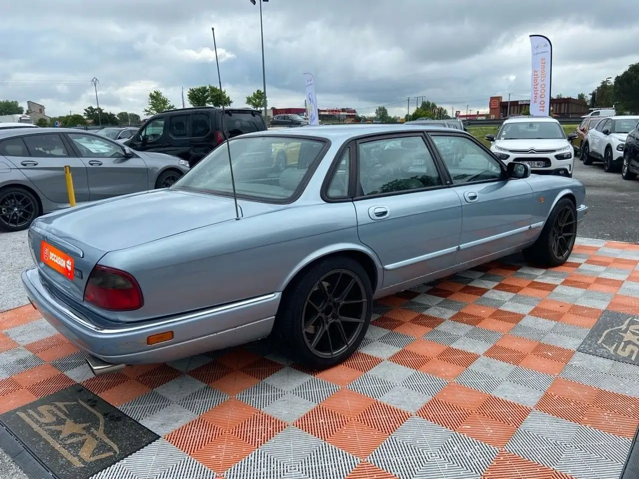 Jaguar XJR 4.0 L6 326 cv, foto 5
