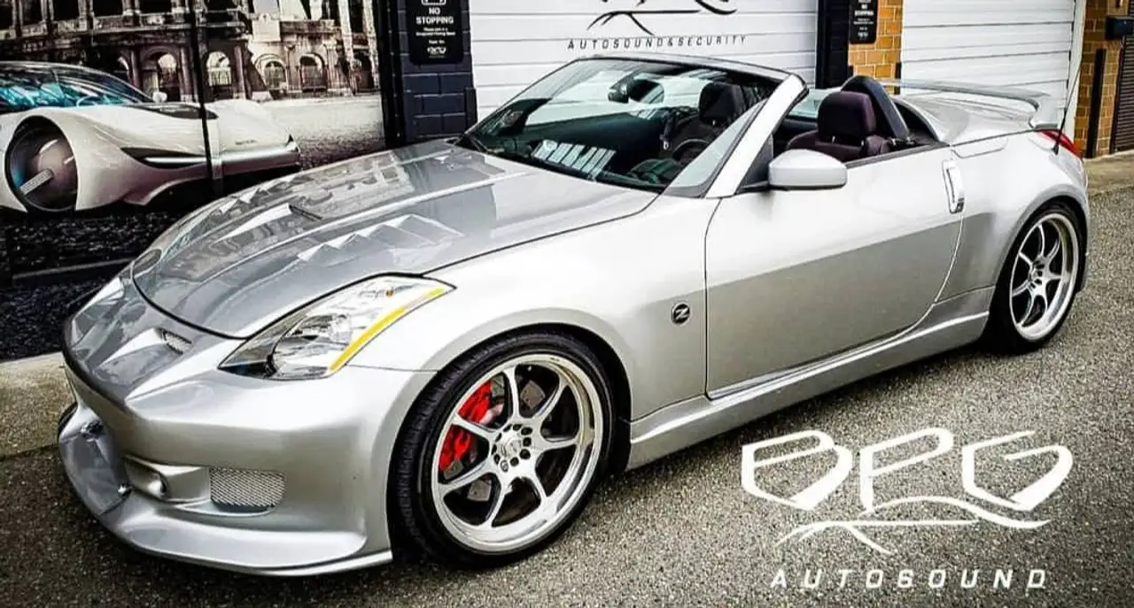 Nissan 350Z photo Nissan 350Z