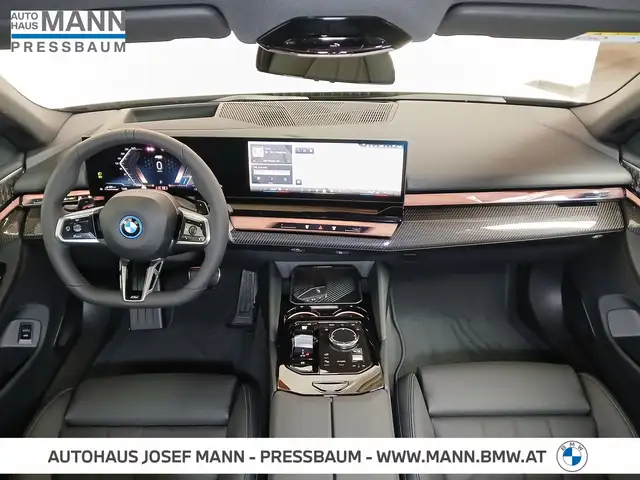 BMW 530 e xDrive M SPORTPAKET PRO, INNOVATIONSPAKET Ansicht 3