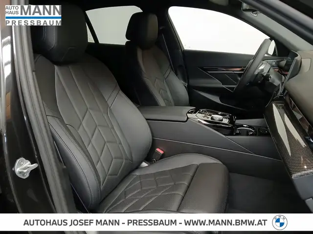BMW 530 e xDrive M SPORTPAKET PRO, INNOVATIONSPAKET Ansicht 6
