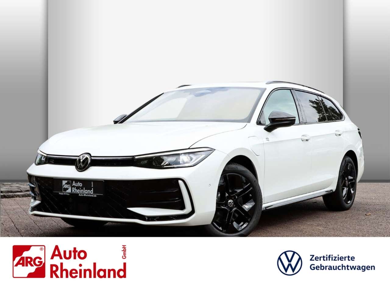 Volkswagen Passat — Volkswagen Passat R-Line 1.5 eHybrid OPF DSG PANO/AHK/KAMERA/NAVI PR